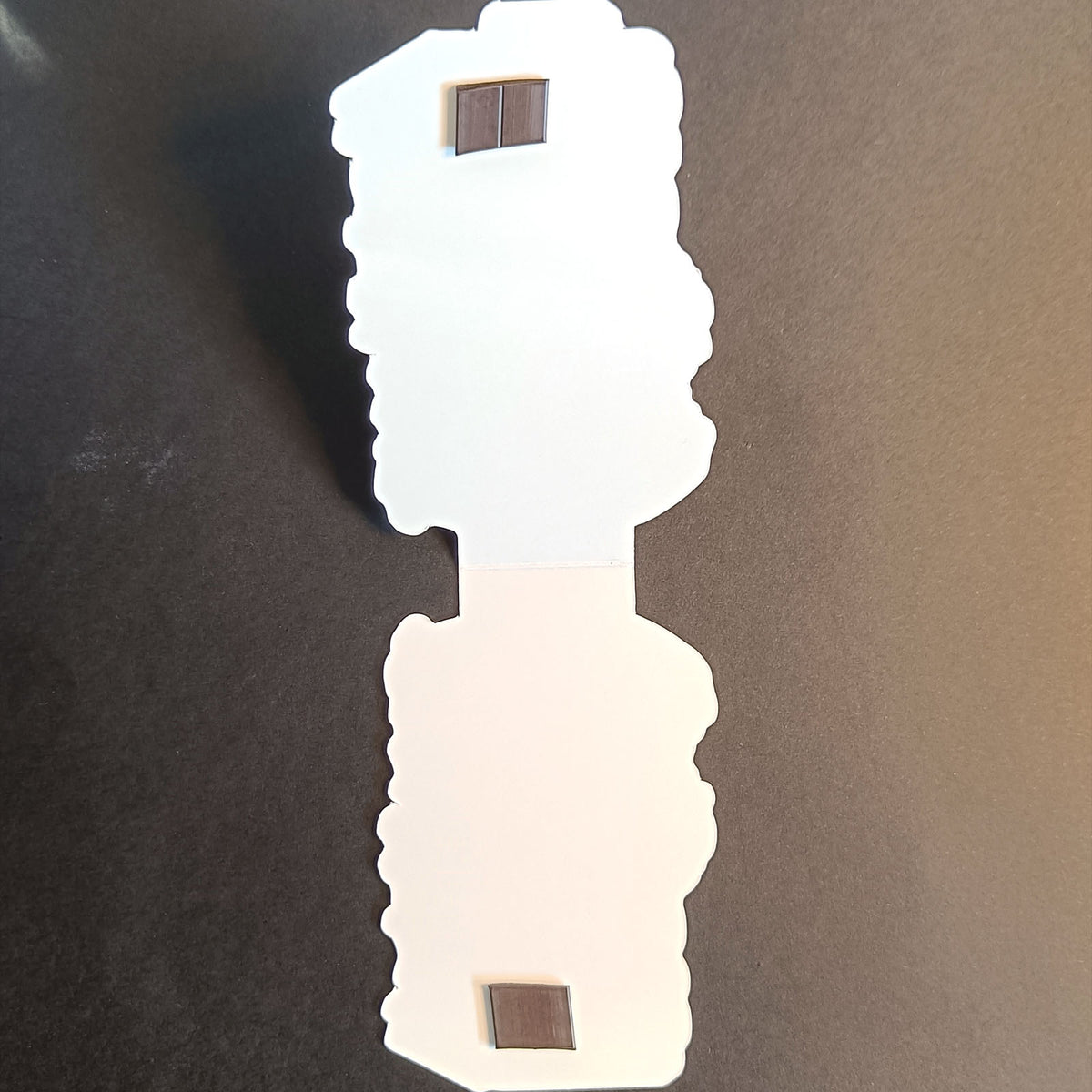 Nukkuva lohikäärme - magneettinen kirjanmerkki